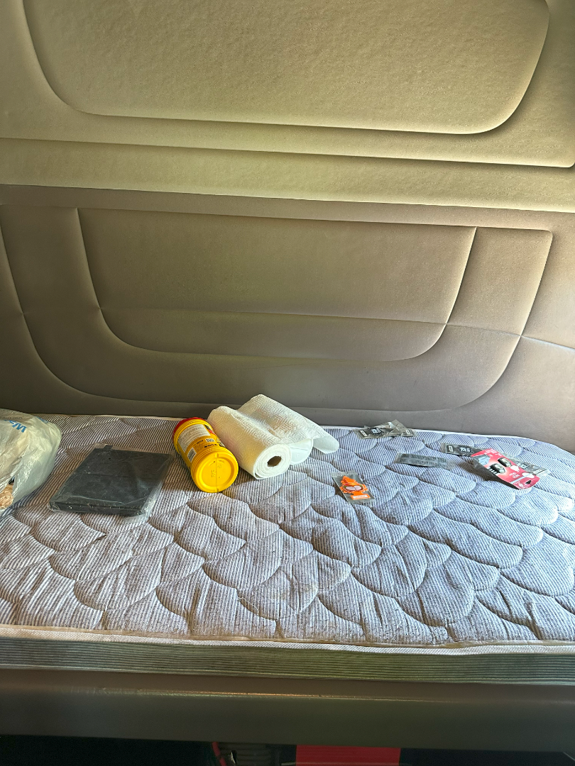 2009 PETERBILT 386 - Image 18